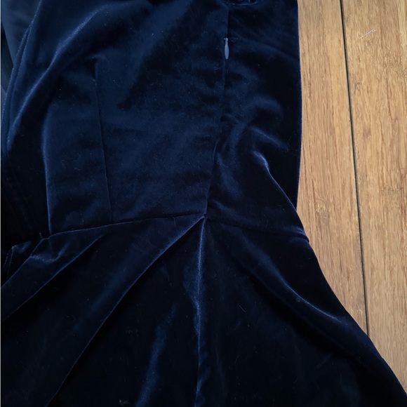 Lulu's wrapped in luxe navy blue velvet bell sleeve skater dress - Picture 5 of 12